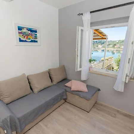 Apartment Sunny