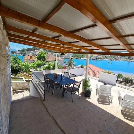 Sunny Appartement Lumbarda