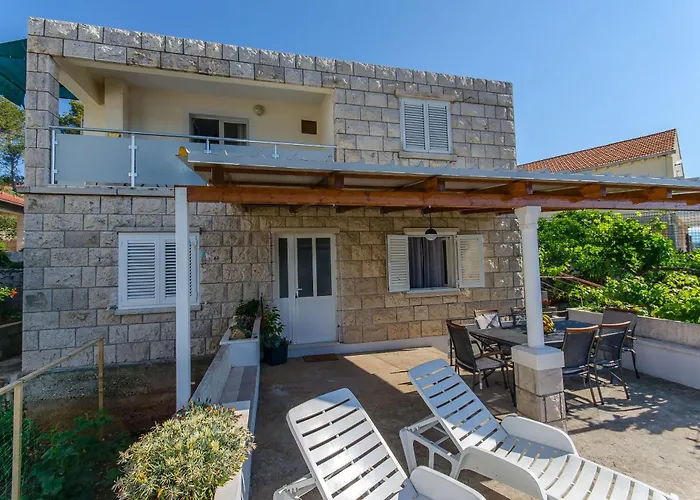 Apartment Sunny Lumbarda